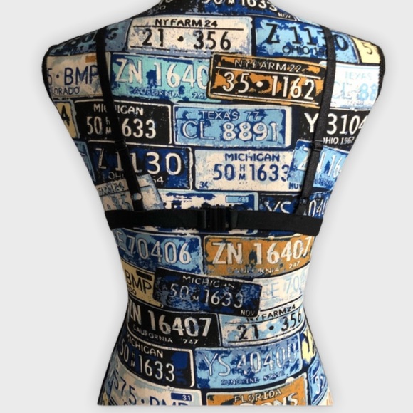 Strappy Embroidered Flower V Plunge Bra - Picture 5 of 8